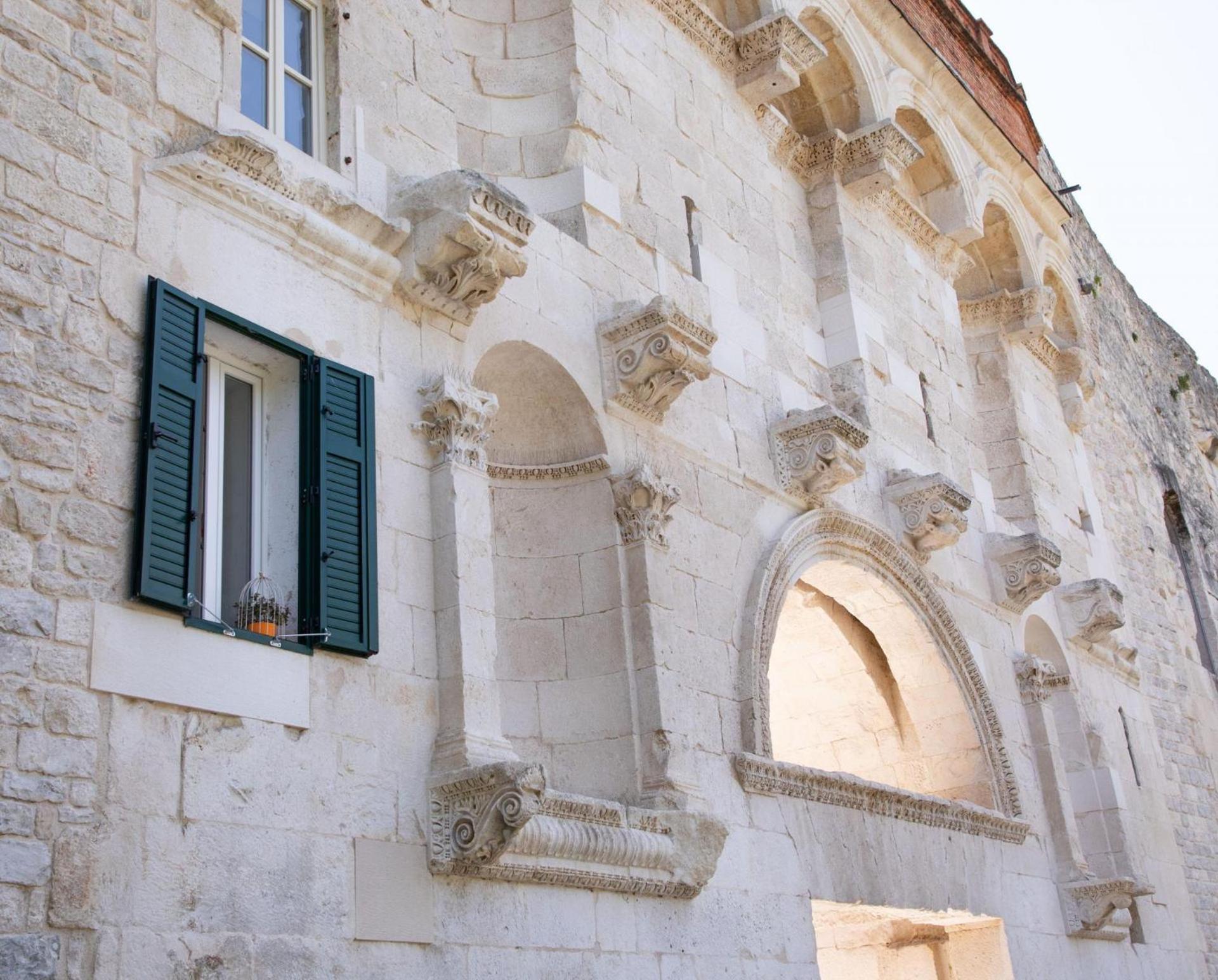 Golden Gate Luxury - Unique Unesco Location Apartament Split